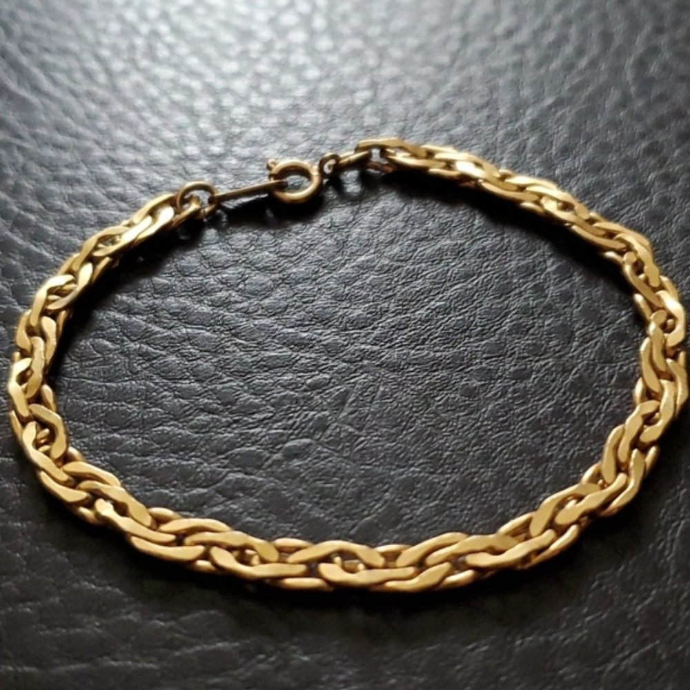 Avon bracelet